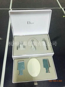 選高質量的手機盒高檔化妝品禮盒就選杭州亨泰包裝制品供應的 溫州香水禮盒,選高質量的手機盒高檔化妝品禮盒就選杭州亨泰包裝制品供應的 溫州香水禮盒生產廠家,選高質量的手機盒高檔化妝品禮盒就選杭州亨泰包裝