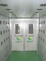 溫州康鼎凈化工程 風(fēng)淋室、傳遞窗、FFU、超凈工作臺(tái)、高效送風(fēng)口、恒溫恒濕空調(diào)等